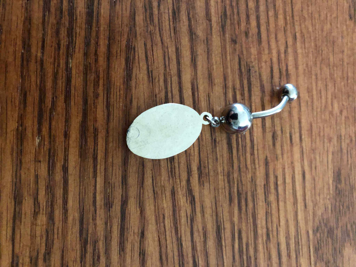 Oval Dont Tread On Me Gadsden Flag Navel Belly Button Ring Body Jewelry, silver-tone metal with a blank oval charm and polished beads